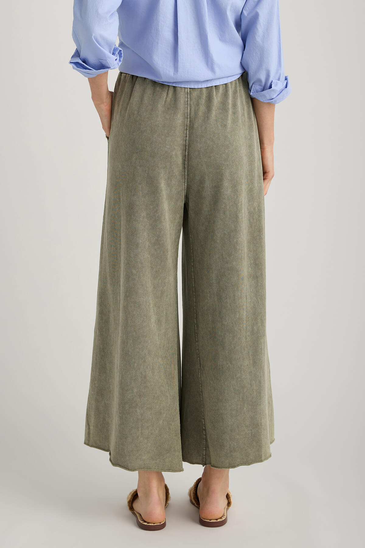 Easel Wide Leg Knit Pants