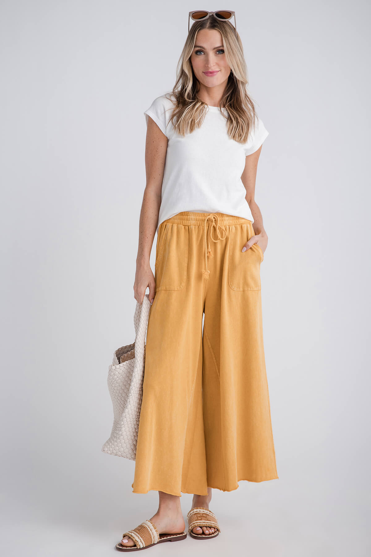 Easel Wide Leg Knit Pants