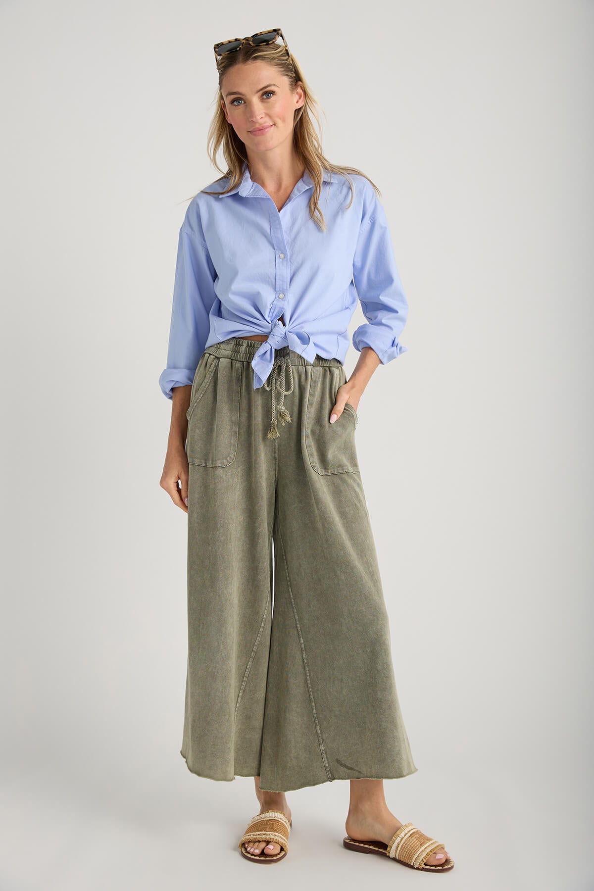 Easel Wide Leg Knit Pants