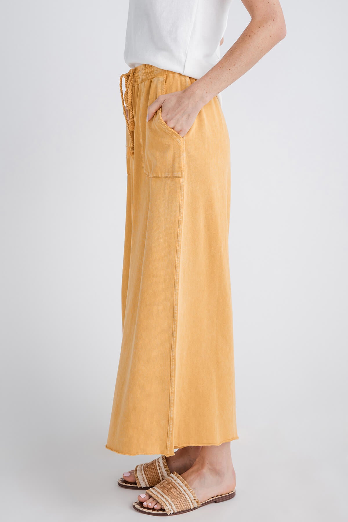 Easel Wide Leg Knit Pants