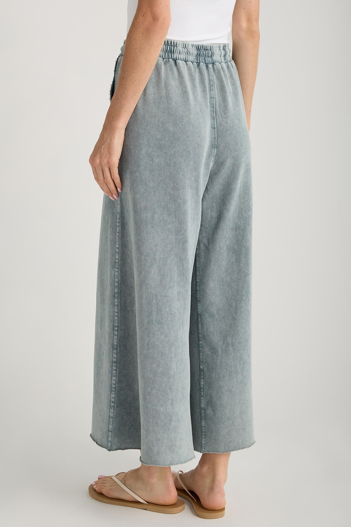 Easel Wide Leg Knit Pants