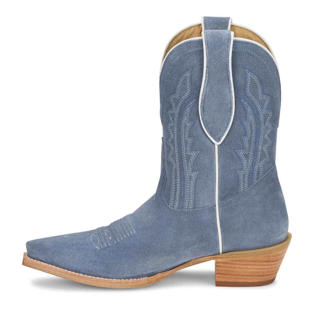 Lea Embroidered Snip Toe Cowboy Boots