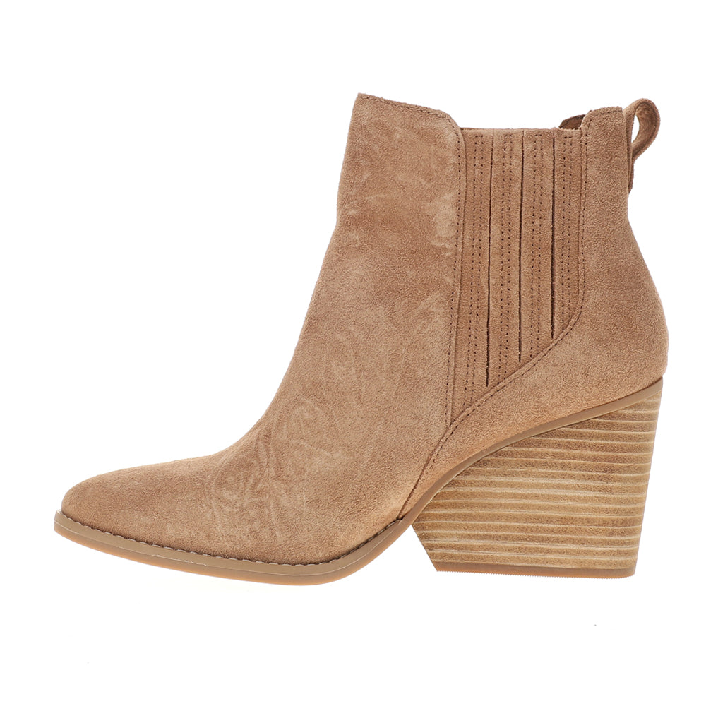 Noa Ankle Round Toe Wedge Chelsea Boots