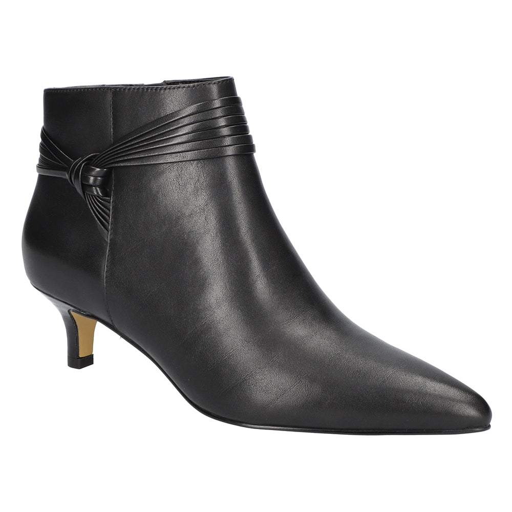 Jani Pointed Toe Zippered Booties