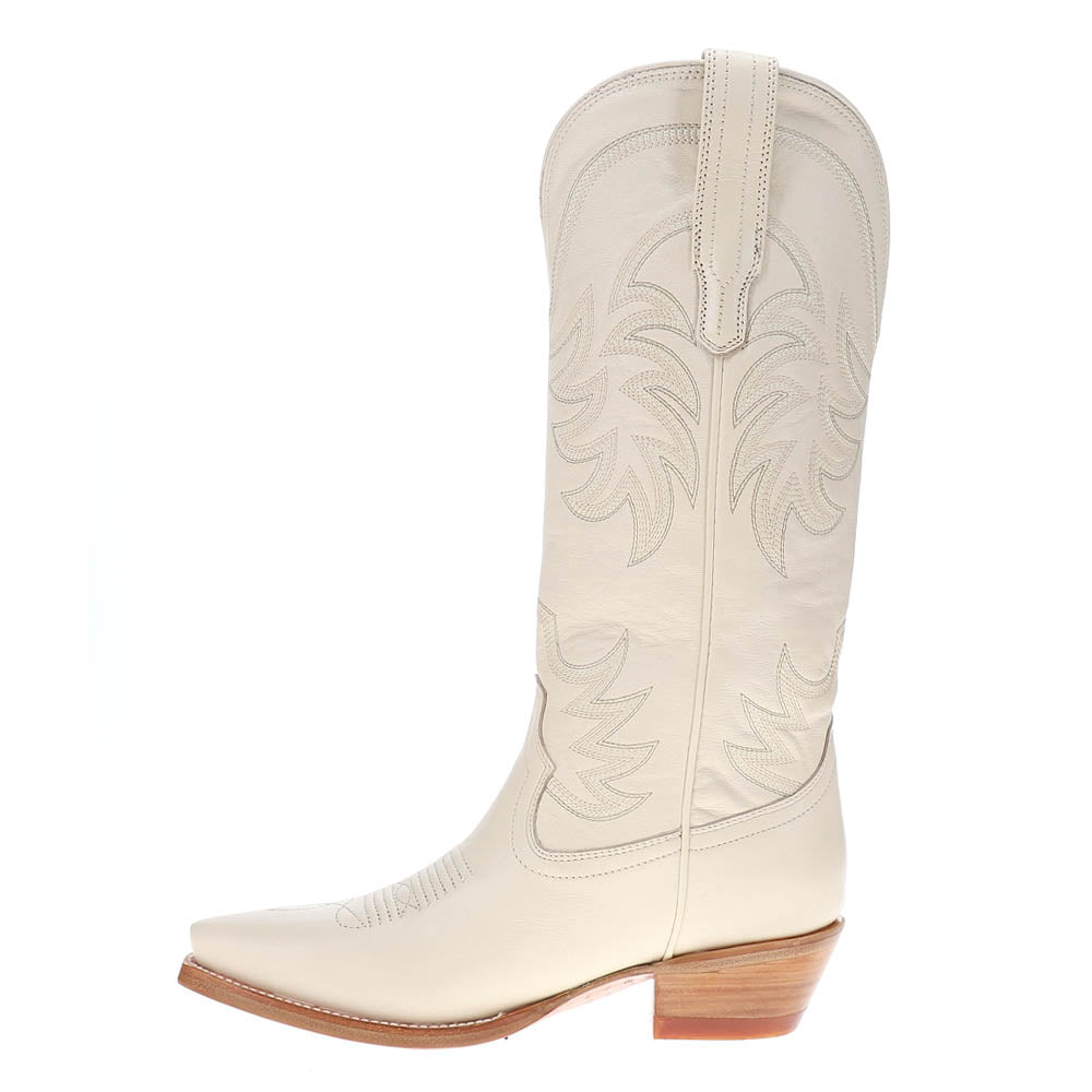 Annie Embroidered Snip Toe Pull On Cowboy Boots