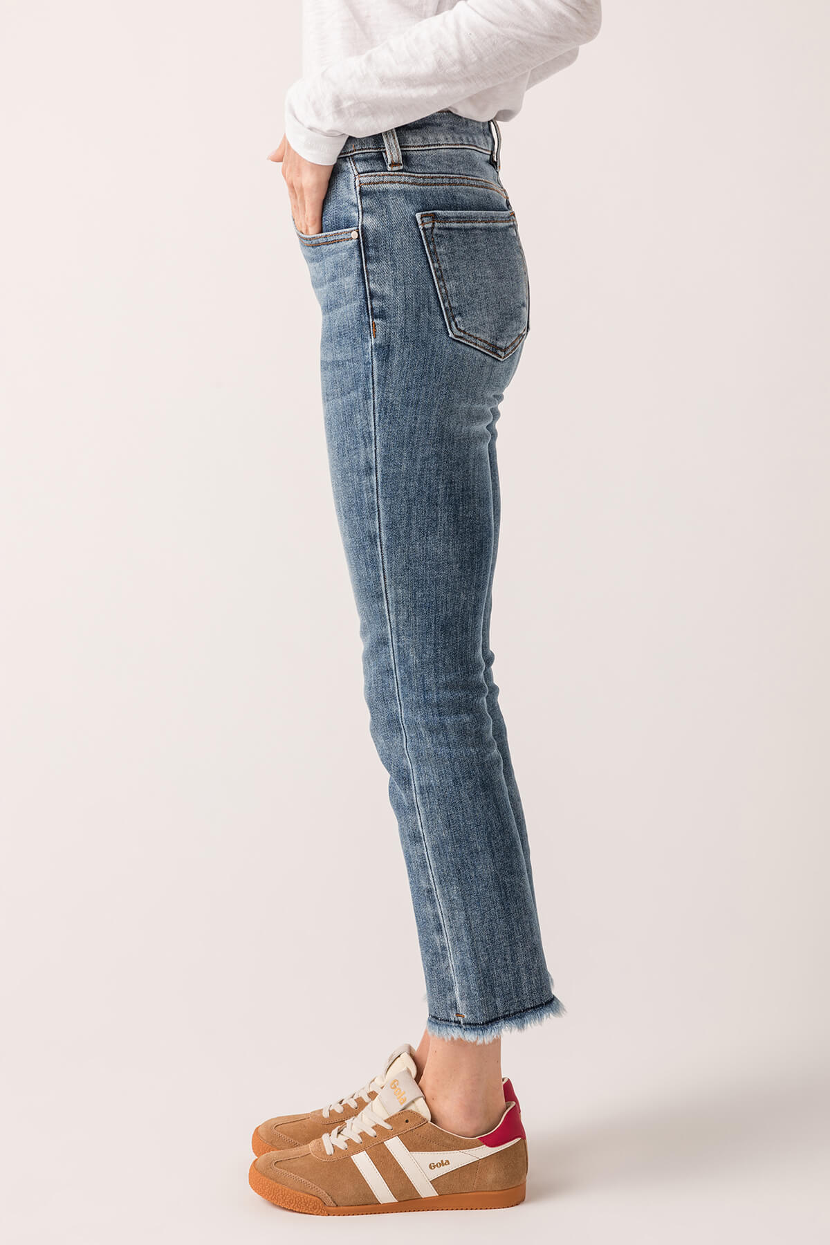 Risen Slightly Distressed Frayed Hem Straight Leg Jeans