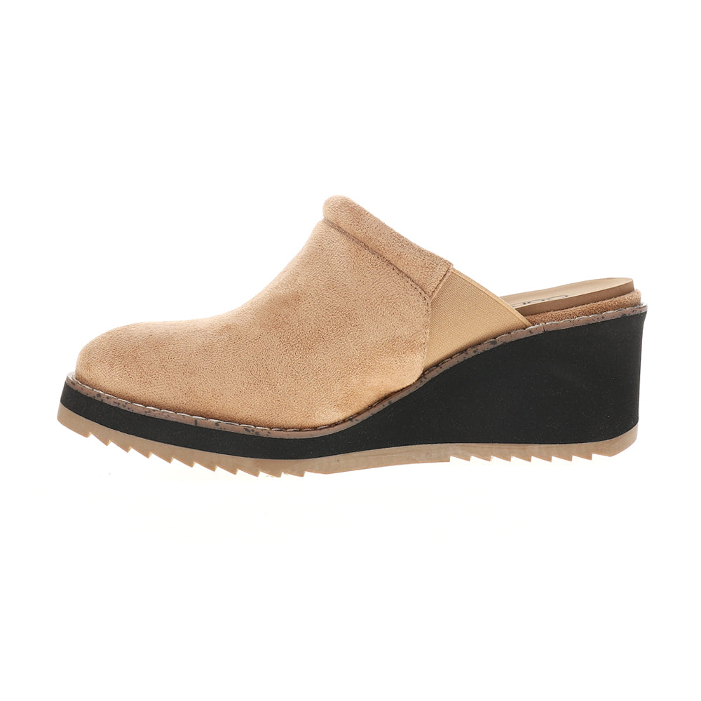 Skedaddle Wedge Clogs