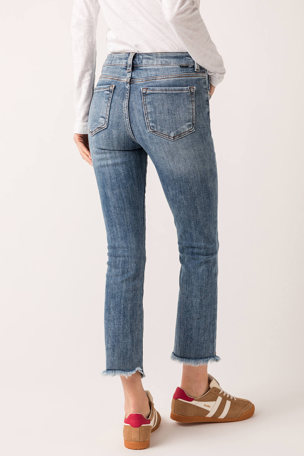 Risen Slightly Distressed Frayed Hem Straight Leg Jeans