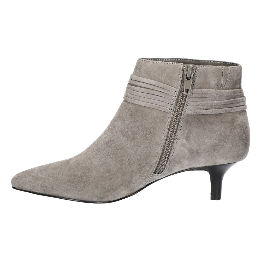 Jani Pointed Toe Zippered Booties