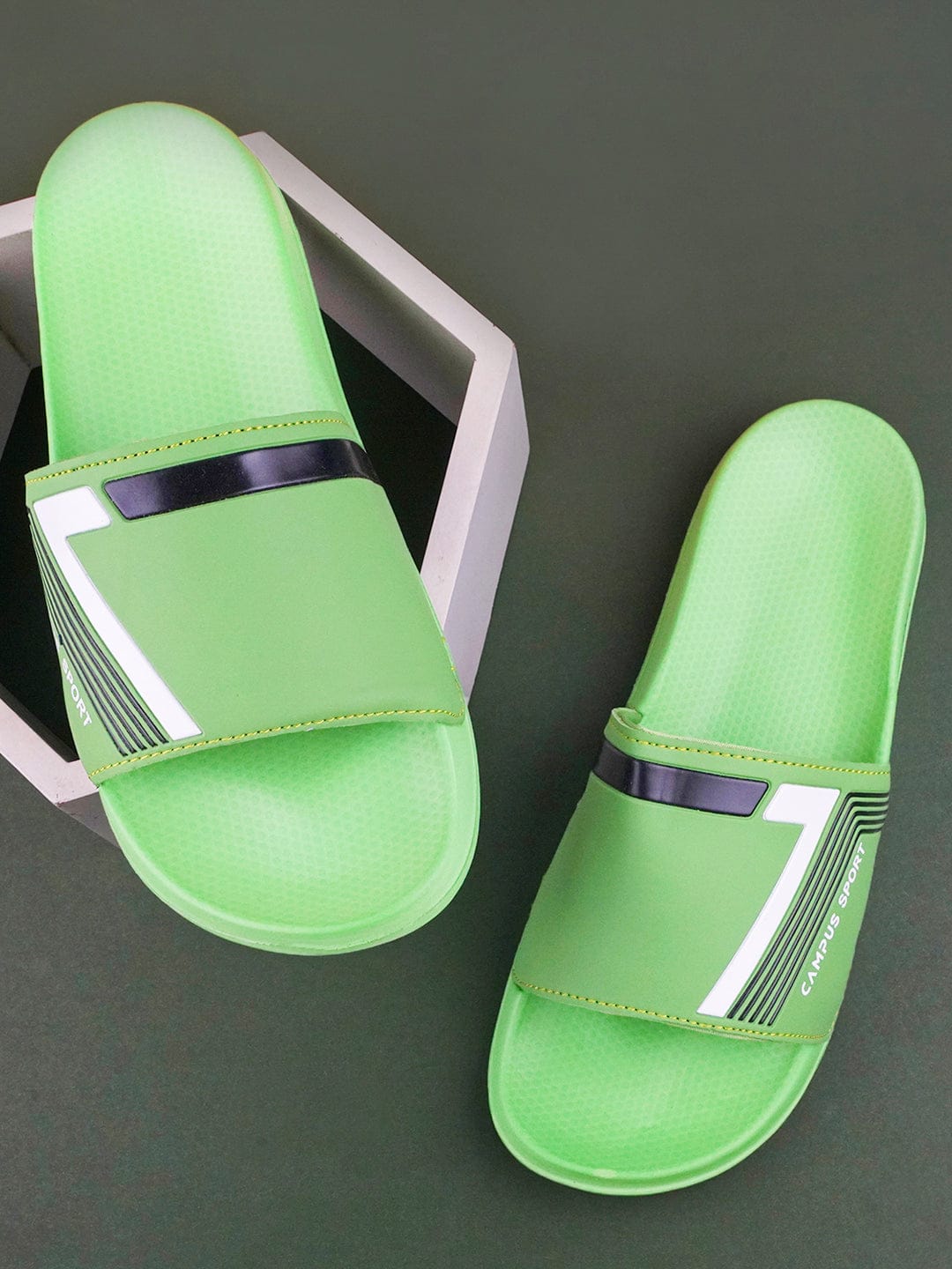 SL-432 Green Men's Slides