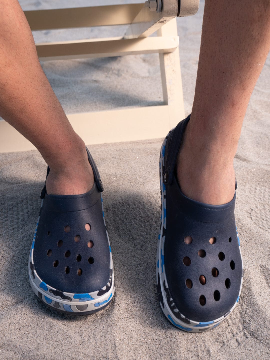 GC-4001 Navy Men's Clogs